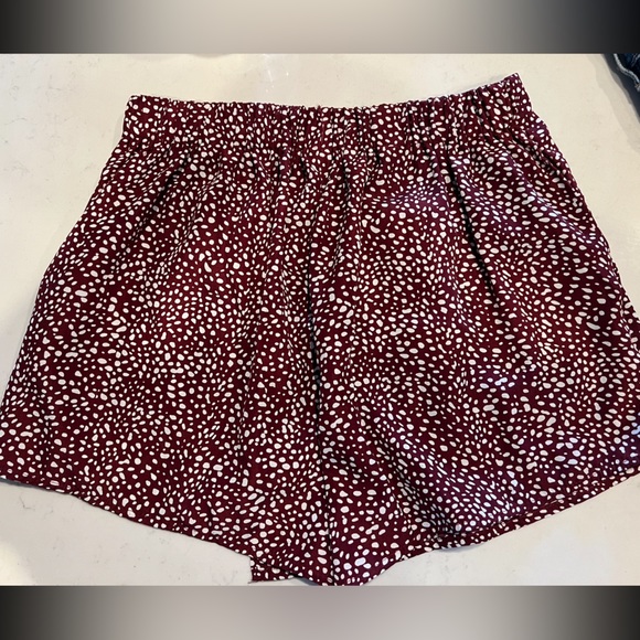 Skort! - Picture 2 of 2